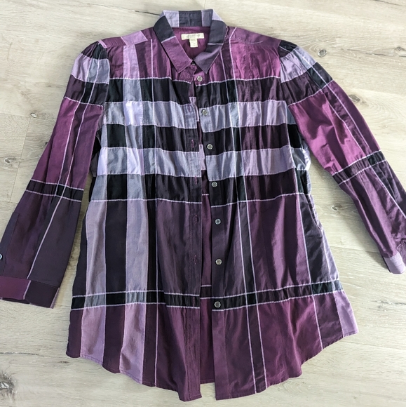 Burberry Tops - BURBERRY top || large